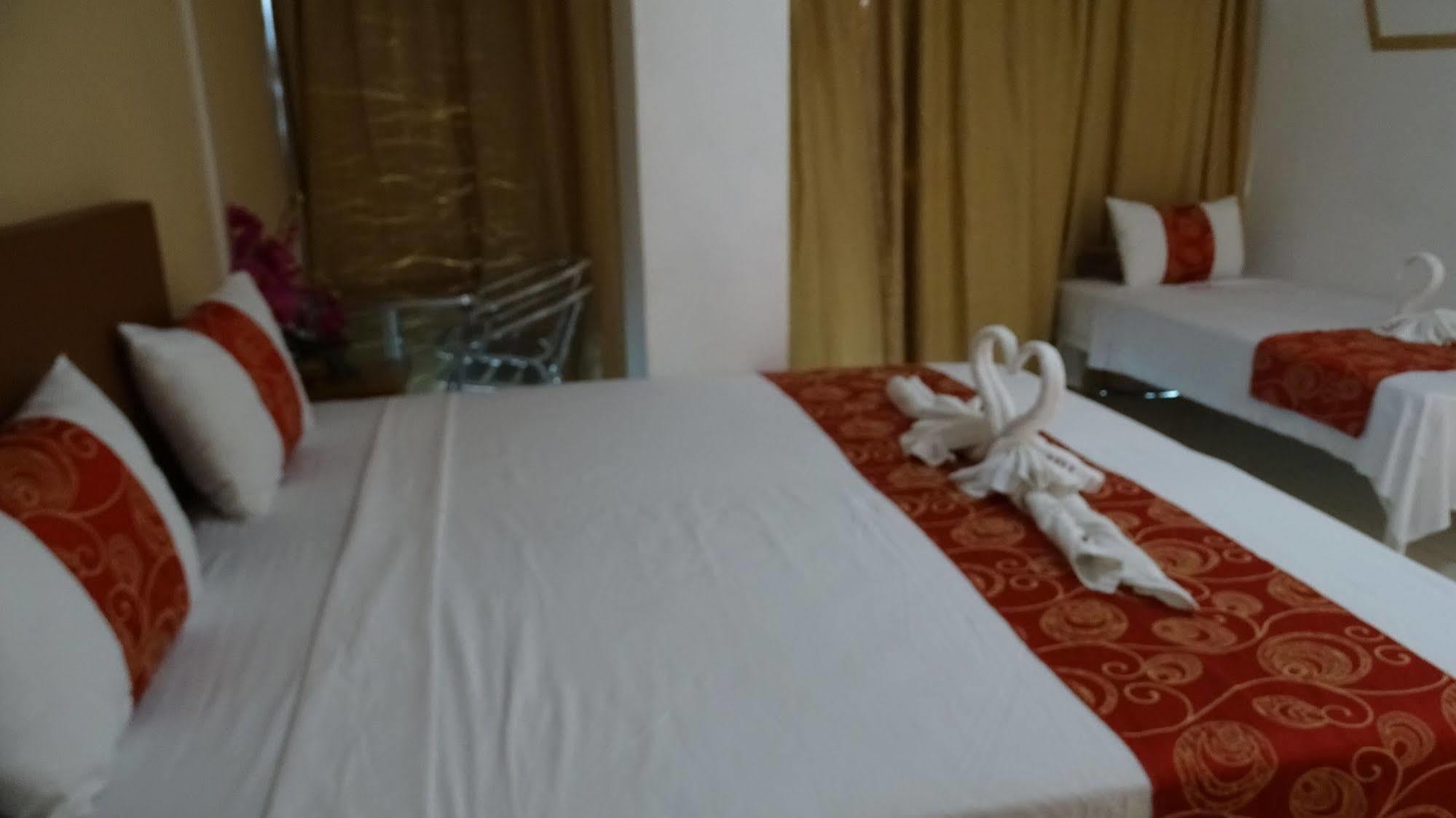 Hypertek Hotel Grand Bay Εξωτερικό φωτογραφία