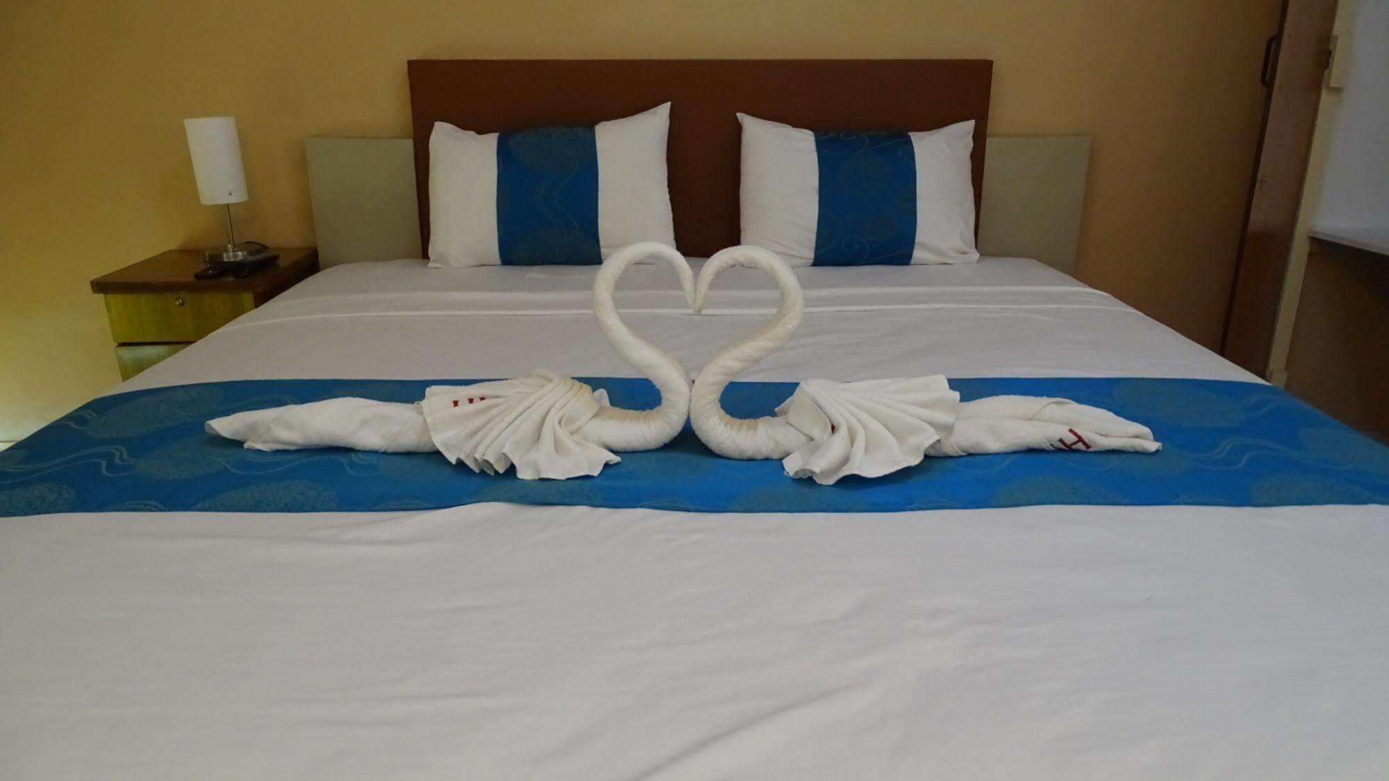 Hypertek Hotel Grand Bay Εξωτερικό φωτογραφία