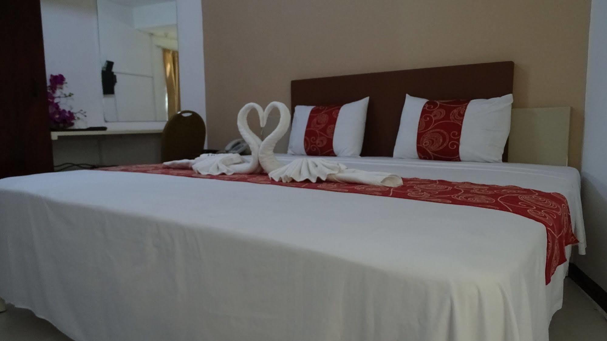 Hypertek Hotel Grand Bay Εξωτερικό φωτογραφία